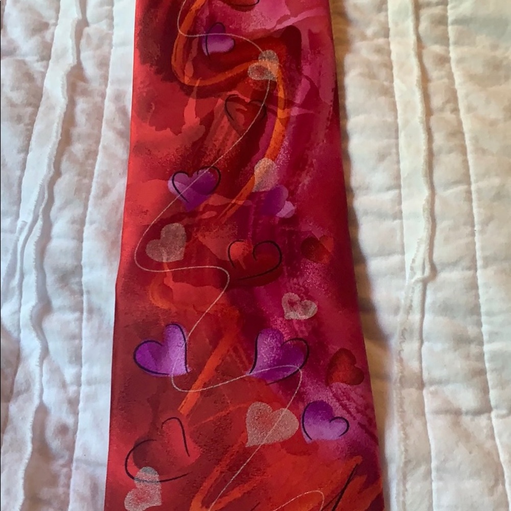 Silk Heart Tie